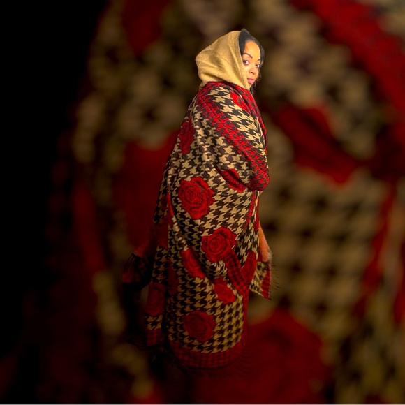 real divas are large Other - Rose and houndstooth cape